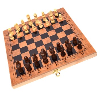 Комплект шах и табла в красива дървена кутия с размери - 30x30см