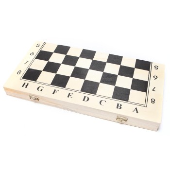 Комплект шах и табла в дървена кутия