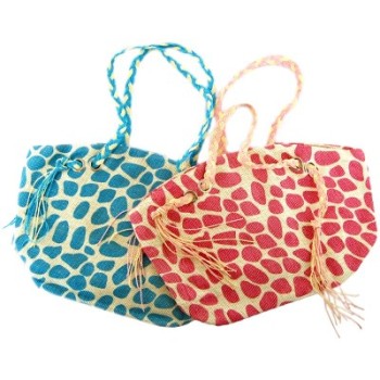 Плетена цветна лятна чанта с  декоративни ресни - 32х50см