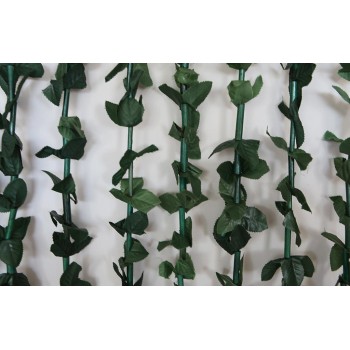 Завеса за врата от 14 ресни декорирани с изкуствени цветя - тъмно зелени