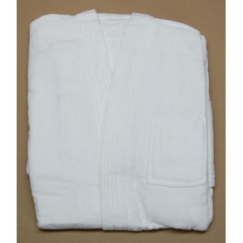 Елегантен халат в бяло за баня от памук