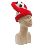 Карнавална шапка с рога и футболна топка