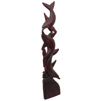 Ръчно изработена дървена фигура - три делфина върху стойка