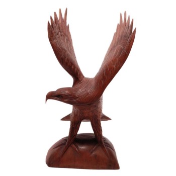 Дървена фигурка - орел с разперени крила