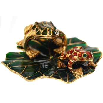 Декоративна метална кутийка за бижута - жабка с малка жабка върху зелен лист от лилия