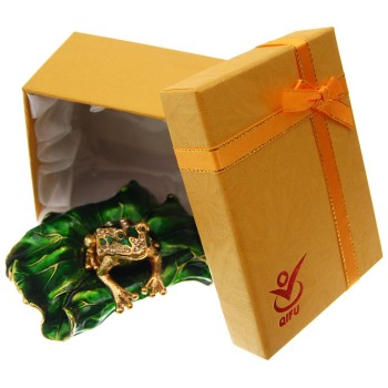 Декоративна метална кутийка за бижута - жабка върху зелен лист от лилия