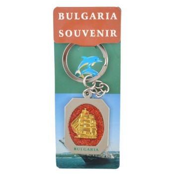Сувенирен метален ключодържател - кораб и надпис България