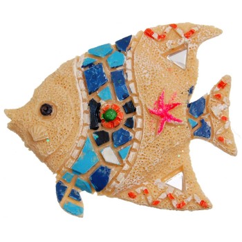 Декоративна фигурка с магнит - риба, декорирана с камъни