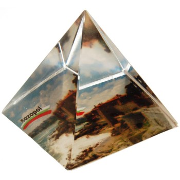 Сувенирна стъклена пирамида отразяваща - Созопол крепостна стена
