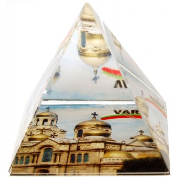 Сувенирна стъклена пирамида отразяваща - катедрала Варна