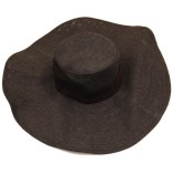 Красива плетена шапка с периферия - черна