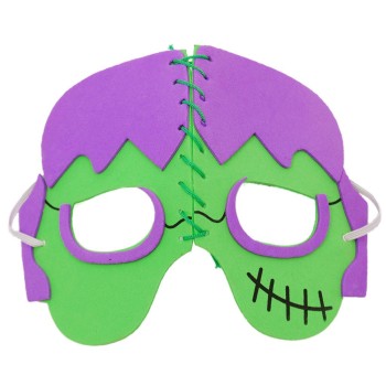 Карнавална маска, изработена от дунапрен