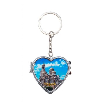 Сувенирен метален ключодържател във формата на сърце с огледала - катедралата във Варна