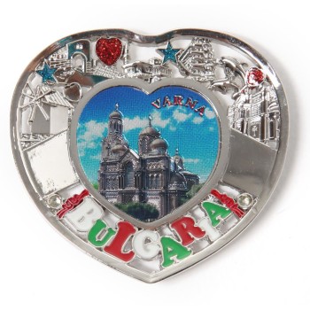 Сувенирна фигурка с магнит - сърце - Варненската катедрала
