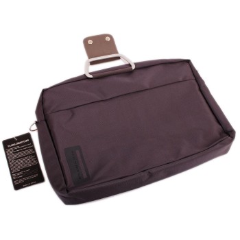 Елегантна дамска чанта за лаптоп с метални дръжки и допълнителни отделения - за аксесоарите на вашия компютър и регулируема презрамка за лесно и удобно носене 