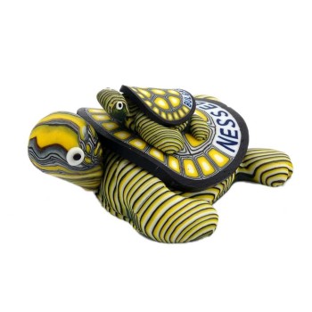 Сувенирна гумена фигурка с магнит - костенурка с малкото си
