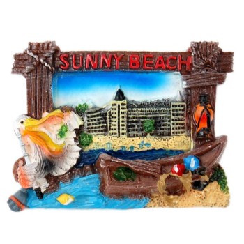 Декоративна фигурка с магнит във формата на рамка с пеликан и лодка - хотел на Слънчев бряг