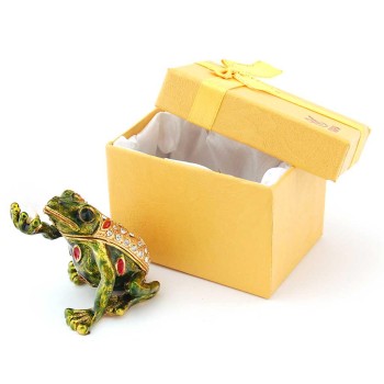 Декоративна метална кутийка за бижута във формата на жаба, държаща перла - фаберже