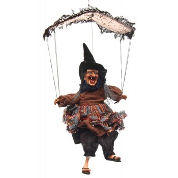 Сувенирна кукла - Баба Яга с парапланер, издава звуци и движи крака