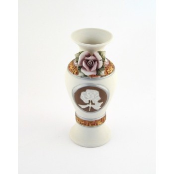 Декоративна порцеланова ваза с орнамент роза