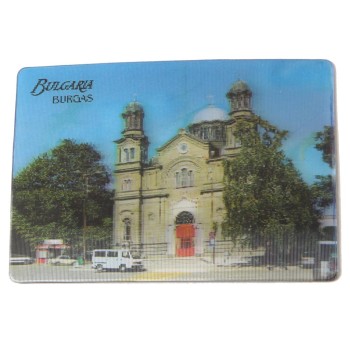 Магнитна пластинка с холограмни изображения - църква в Бургас и платноход