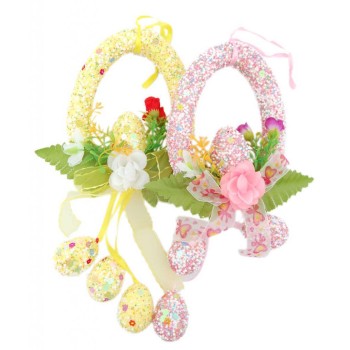 Великденска украса - венец, декориран с яйца и изкуствени цветя