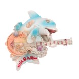 Сувенирна магнитна фигурка във формата на делфин с китара