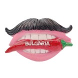 Сувенирна магнитна фигурка във формата на устни с мустаци и люта чушка с надпис - България