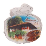 Сувенирна магнитна фигурка във формата на торба с цървули - стара българска къща