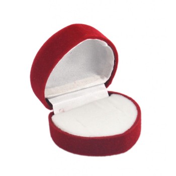 Стилна кутийка за пръстени с във формата на сърце