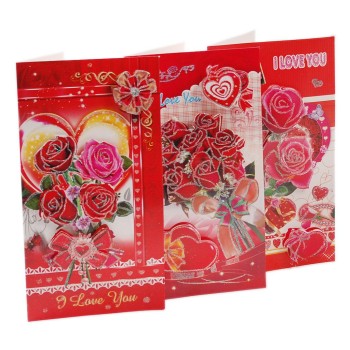 Валентинска картичка декорирана с брокат и 3D елементи - рози, сърца и надпис I love you