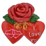 Сувенирна магнитна фигурка - роза, декорирана с две сърца