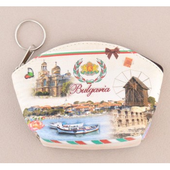 Сувенирно малко портмоне от изкуствена кожа с изобразени - Варненската катедрала и забележителности от Несебър с надпис България