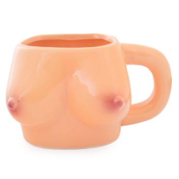 Забавна чаша във формата на красиви женски гърди