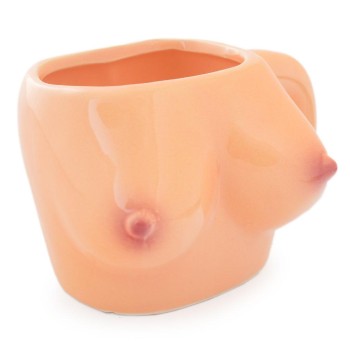 Забавна чаша във формата на красиви женски гърди