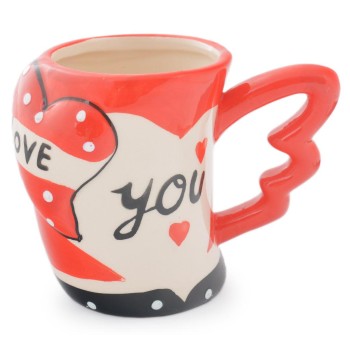 Красива керамична чаша с нестандартна дръжка и надпис  - LOVE YOU
