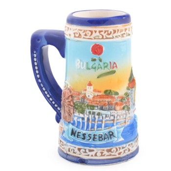 Сувенирна керамична чаша с релефни забележителности от Несебър и Слънчев бряг