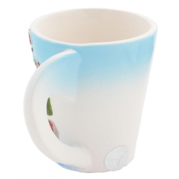 Сувенирна керамична чаша с релефни забележителности от Слънчев бряг