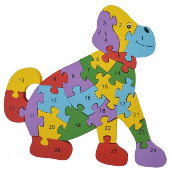 Дървен пъзел, състоящ се от 26 части с цифри и латински букви на гърба - куче