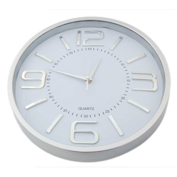 Елегантен стенен часовник със сребристи цифри