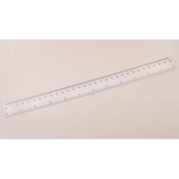 Прозрачна линия, оразмерена в инчове и сантиметри
