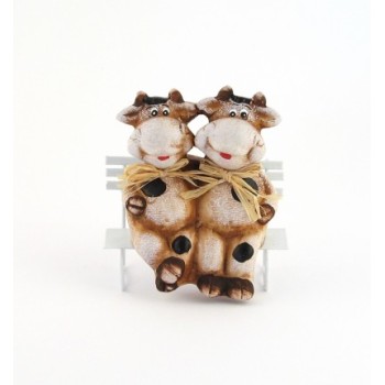 Декоративна керамична фигурка - крави