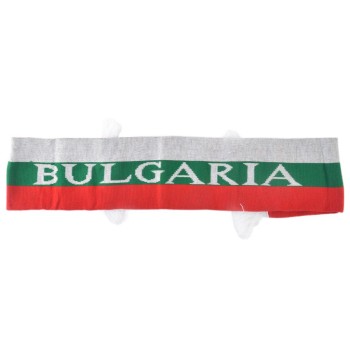Двулицев шал с цветовете на българския трикольор с бели ресни