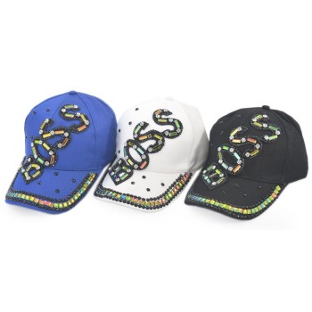 Спортна лятна шапка с козирка, декорирана с надпис BOSS и цветни камъни