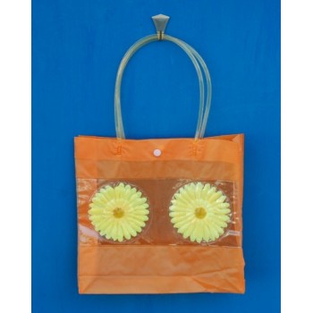Лятна чанта PVC с декоративни цветя