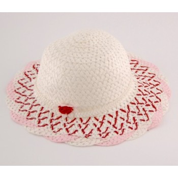Красива плетена лятна шапка с голяма периферия и декоративно цвете