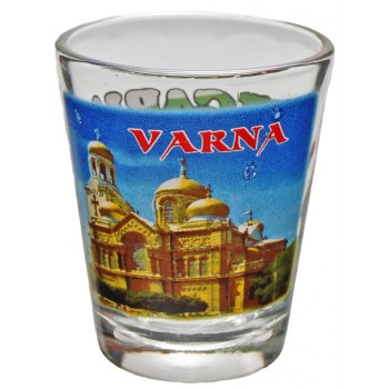 Комплект четири броя сувенирни стъклени чаши с декорация - катедралата във Варна