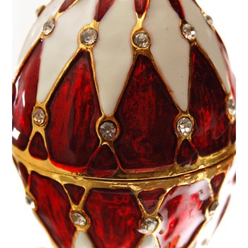 Декоративна метална кутийка за бижута - яйце на Фаберже, инкрустирано с цветни камъни