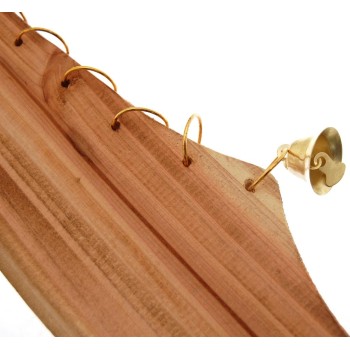 Сувенирен дървен нож, декориран с девет метални халки, камбанка и цветен камък