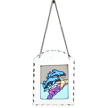 Сувенирна плочка за закачане от рисувано стъкло - два делфина